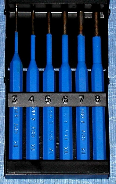 6 tlg. Splint - Treiber Satz 3-8 mm in Metallkasette