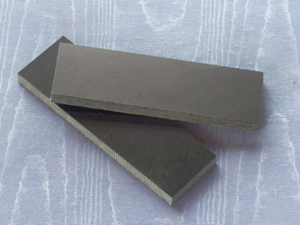 Leinen-Micarta schwarz/grün/grau 8x38x120 mm