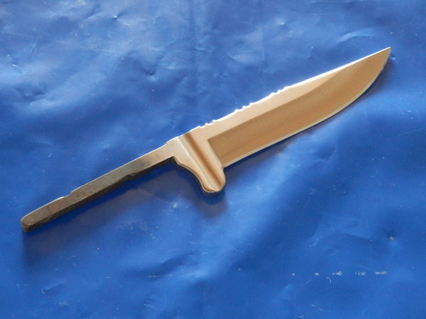 Nicker Messerklinge aus rostfreiem 440A Stahl, mit Spitzangel
