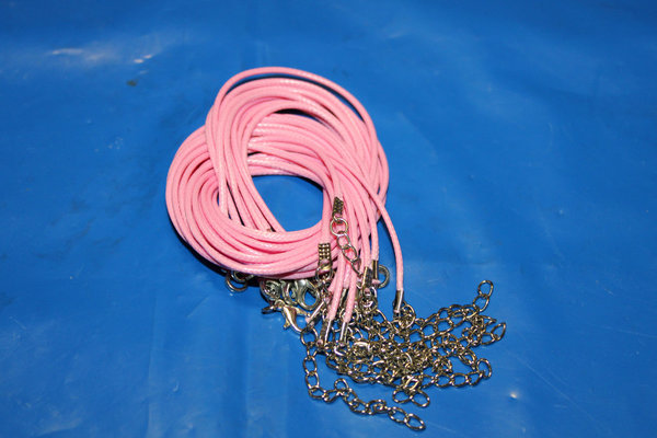 Kleine geflochtene Halskette rosa