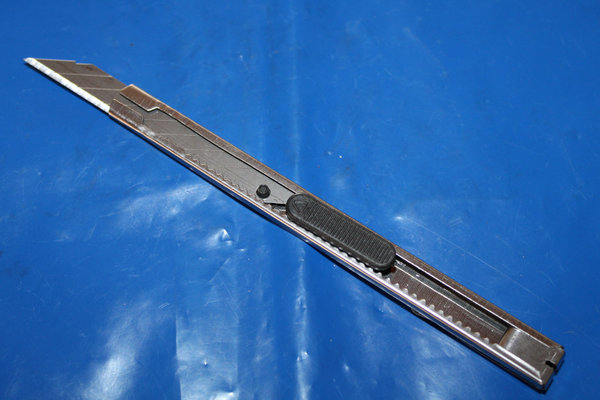 Edelstahl Cuttermesser mit Halteklip